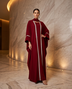 Bordeaux Luxus Abaya mit Kontrastbesatz